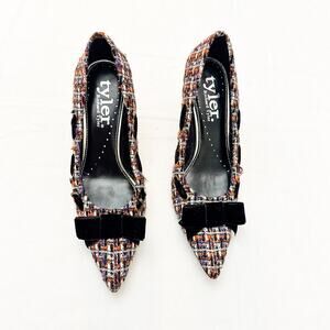 Richard Tyler Tweed Pointy Toe Kitten Heel Velvet Woven Textured Shoe Size 6.5